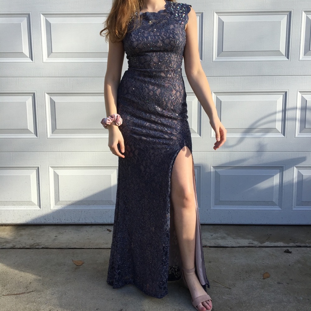 Prom/formal/bridal dress